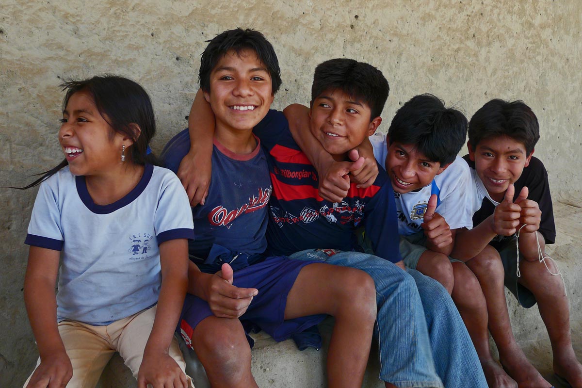 Niños del Perú en Narihuala